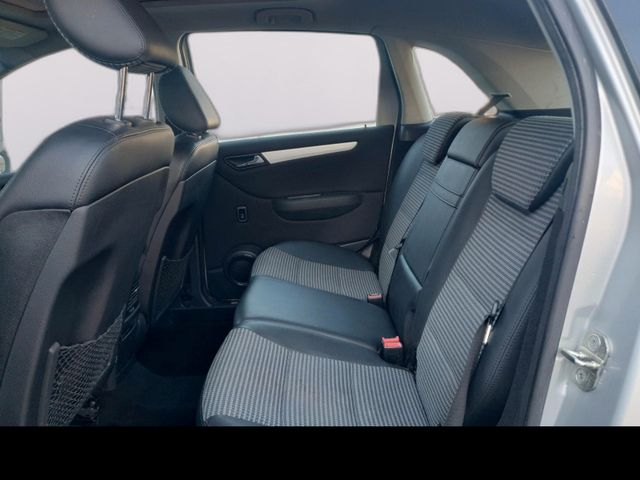 Mercedes-Benz B 200 Bild 10