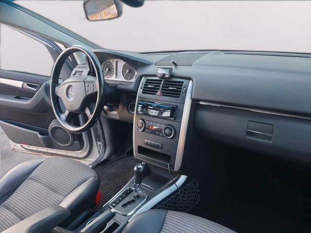Mercedes-Benz B 200 Bild 15