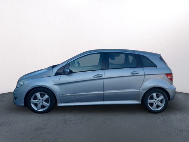 Mercedes-Benz B 200 Bild 8