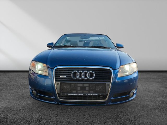 Audi A4 Bild 8