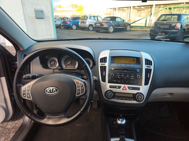 Kia cee'd Bild 15