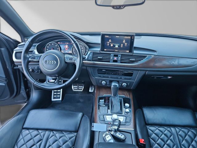 Audi A6 Bild 13